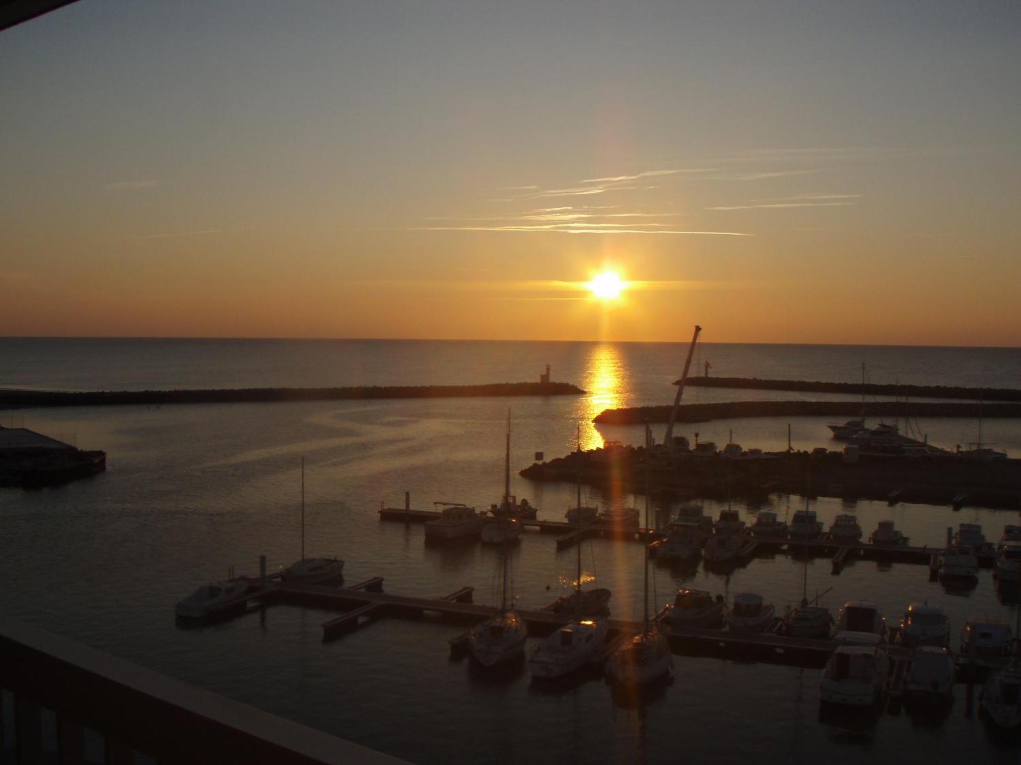 Hotel Le Richmont Marseillan  Bagian luar foto